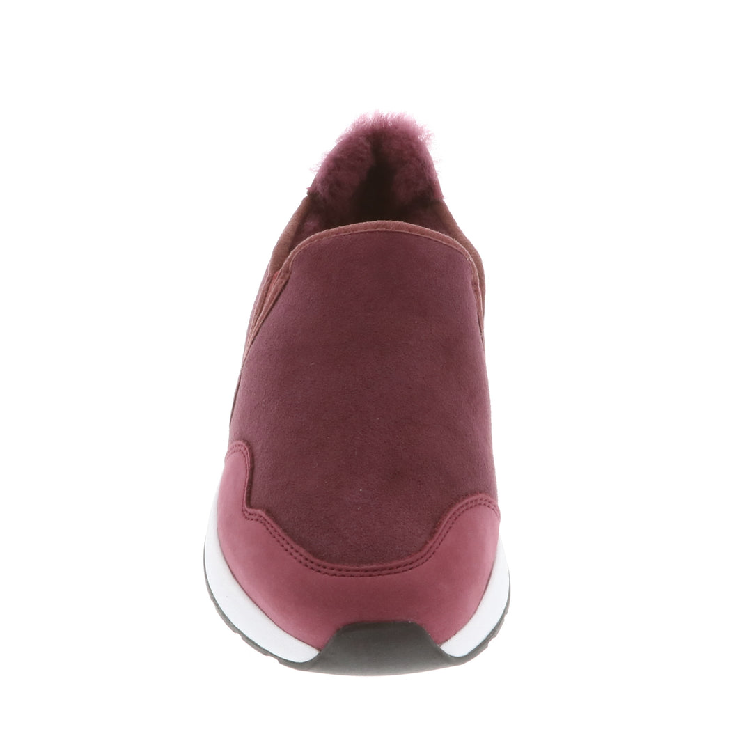 Slip On, Viona