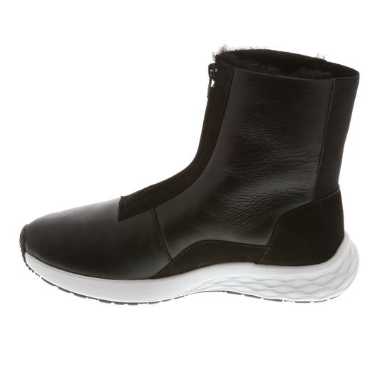 #color_black-leather